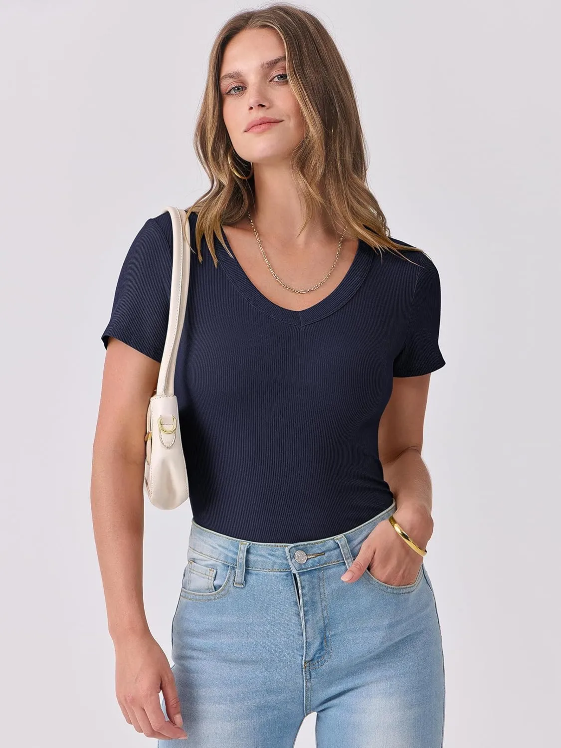 ANRABESS Women Short Sleeve V Neck Ribbed Knit Fitted Shirts Basic Tees Tops 2025 Summer Casual T-Shirts Going Out Outfits
