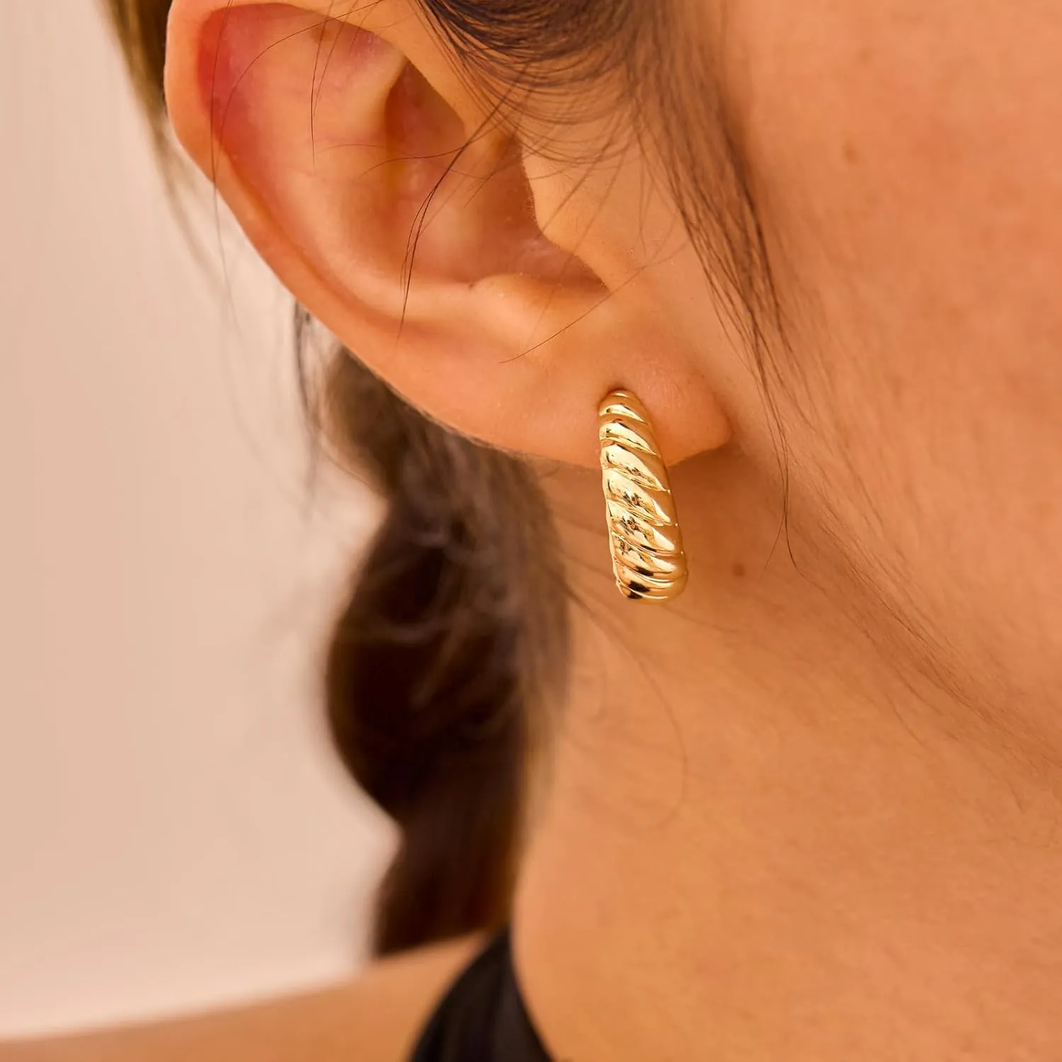 Chunky Gold Earrings for Women  14K Gold Plated Open Hoop Statement Earrings Lightweight Trendy Jewelry for Everyday Wear