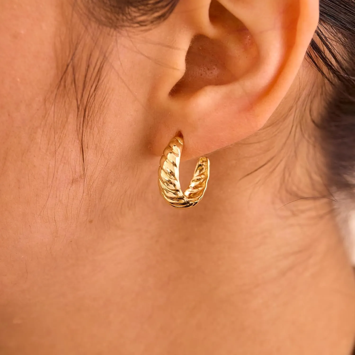Chunky Gold Earrings for Women  14K Gold Plated Open Hoop Statement Earrings Lightweight Trendy Jewelry for Everyday Wear
