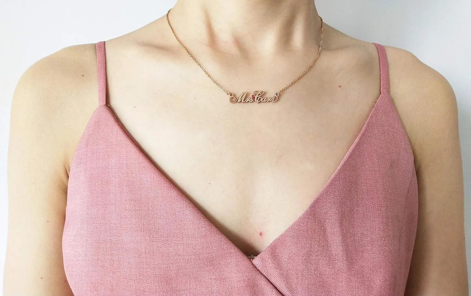 EVER2000 Custom Name Necklace, 18K Gold Plated Nameplate Personalized Jewelry Gift for Women