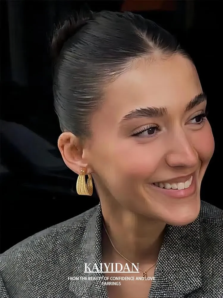 Gold Hoop Earrings For Women Trendy,14K Gold Plated Chunky Dangle Hoop Earrings,Statement Thick Yellow Gold Huggie Medium Hoops,Fashion Jewelry Gift.