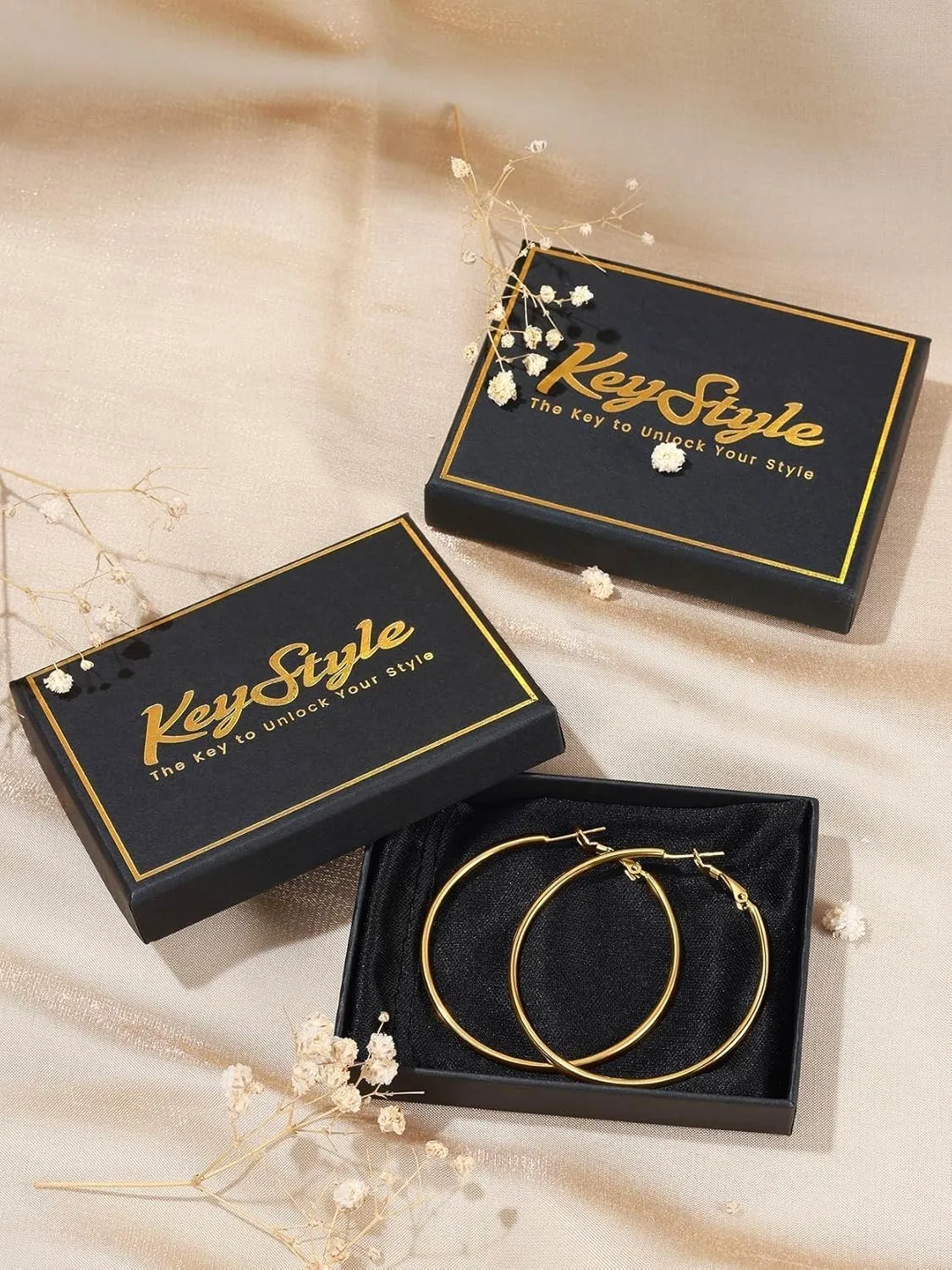 KeyStyle Gold Hoop Earrings for Women, Stainless Steel Hoops Earring Lightweight Loops, 2 mm Thick Hypoallergenic Circle Endless Thin Hoop (30 mm,50 mm,70 mm,100 mm)