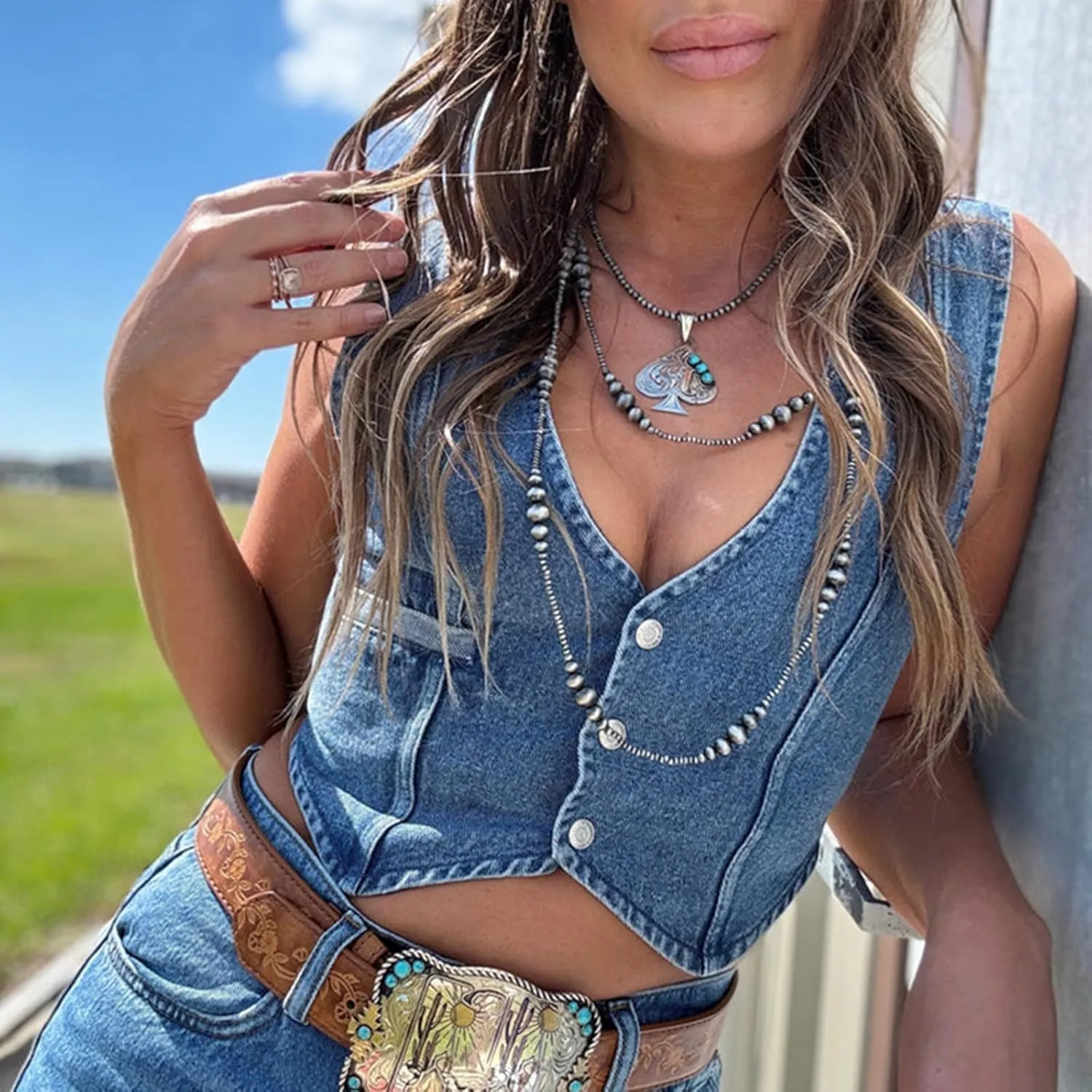 Women's Summer Denim Tank Tops Solid Color Sleeveless V-Neck Button Front Slim Vest Waistcoat Jackets