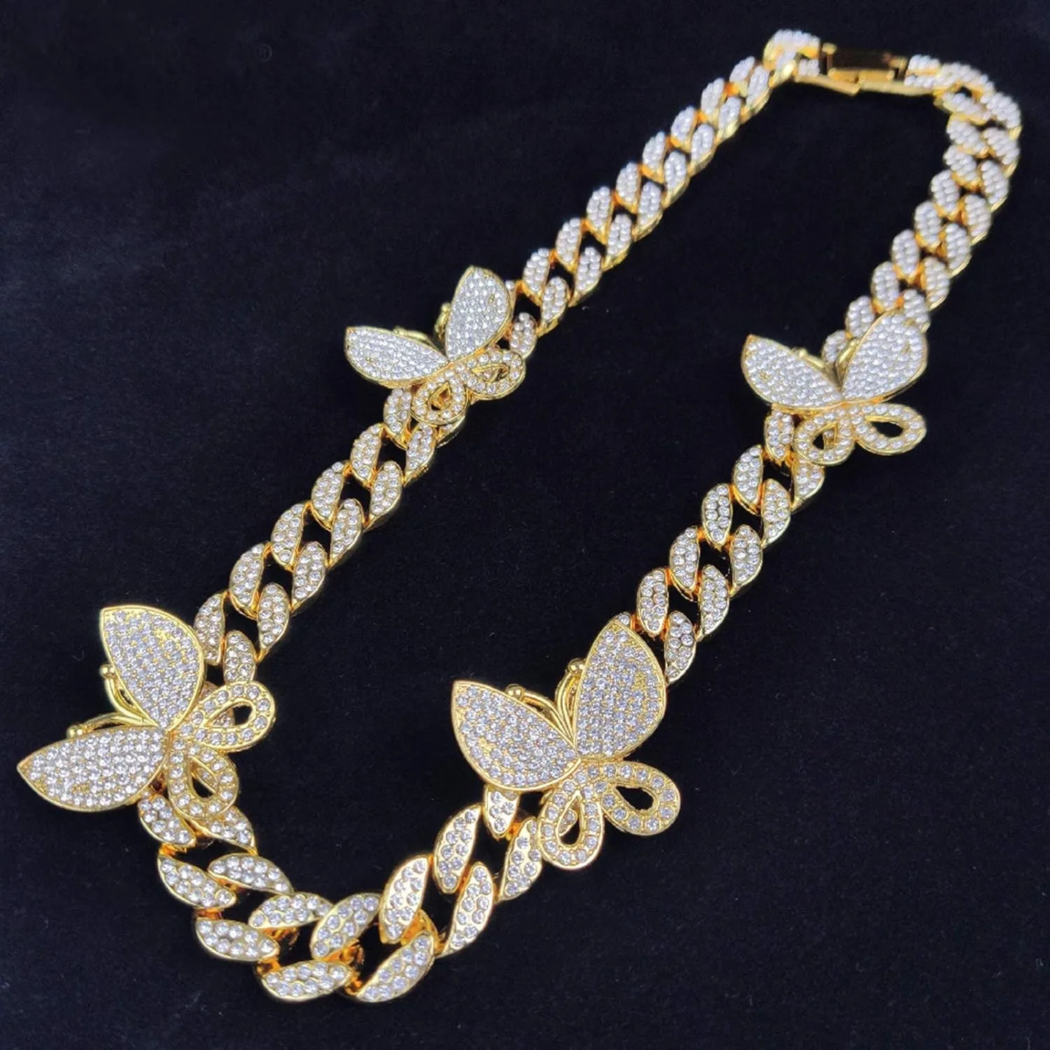 YBMYCM Butterfly Cuban Necklace Crystal Collars Cuban Link Chain Iced Bling Butterfly for Women Men Hip Hop Rapper Jewelry